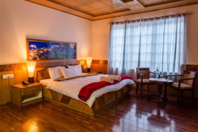 Гостиница New Royal Guest House  Лех